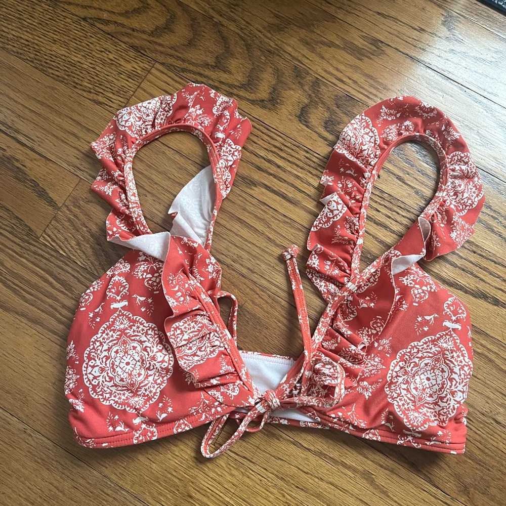 Oneill red paisley front tie bikini top